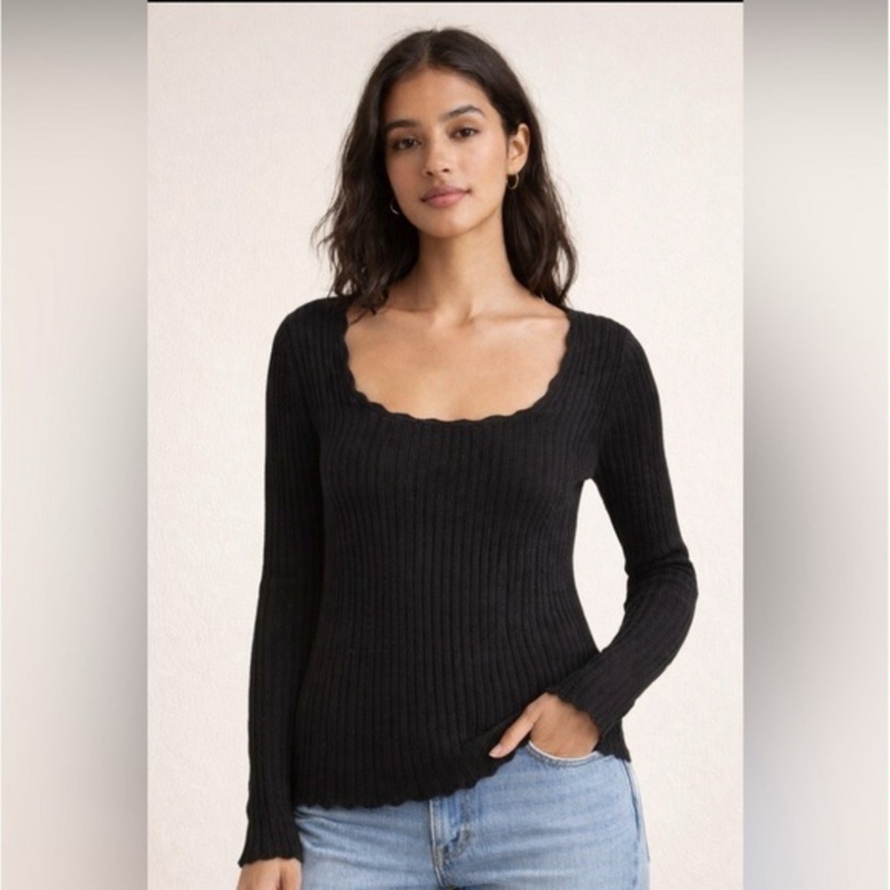 J.Crew Re-Imagined Ribbed 100% Merino Wool Sweater Women's M Black Scalloped Hem